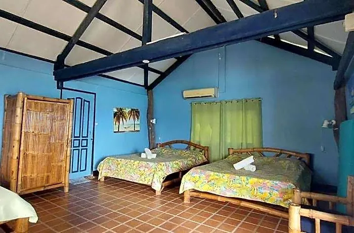 Ravenala 3*
