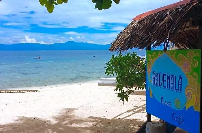 Ravenala Hotel Moalboal